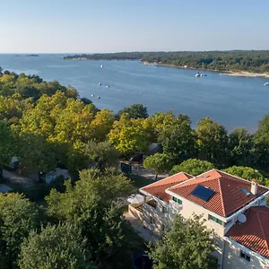 Rea Apartment Funtana