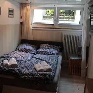 Apartment Kleine Im Gruenen, Hamburg